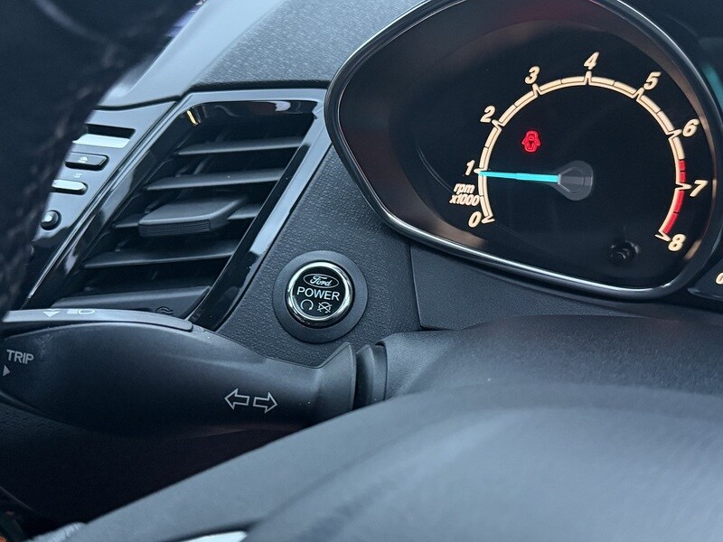 Used Ford Fiesta 2015 for sale - 77501086: Photo 51