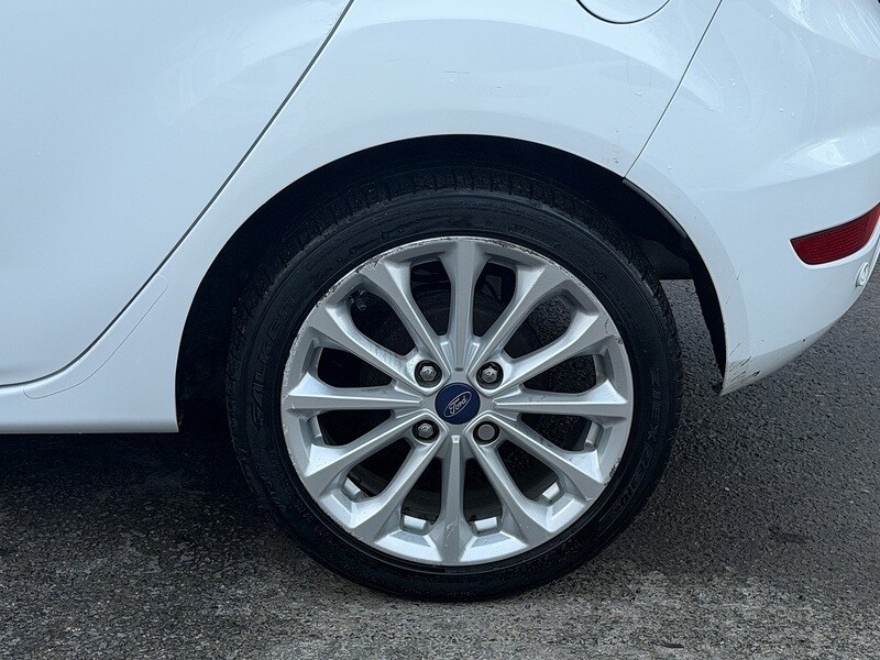 Used Ford Fiesta 2015 for sale - 77501086: Photo 55