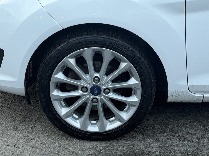 Used Ford Fiesta 2015 for sale - 77501086: Photo 56