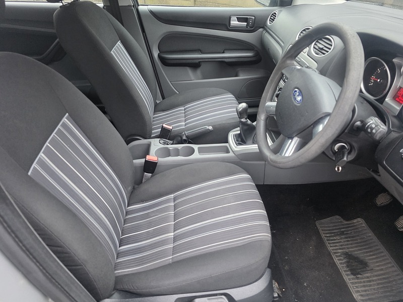 Used Ford Focus 2009 for sale - 77298328: Photo 26