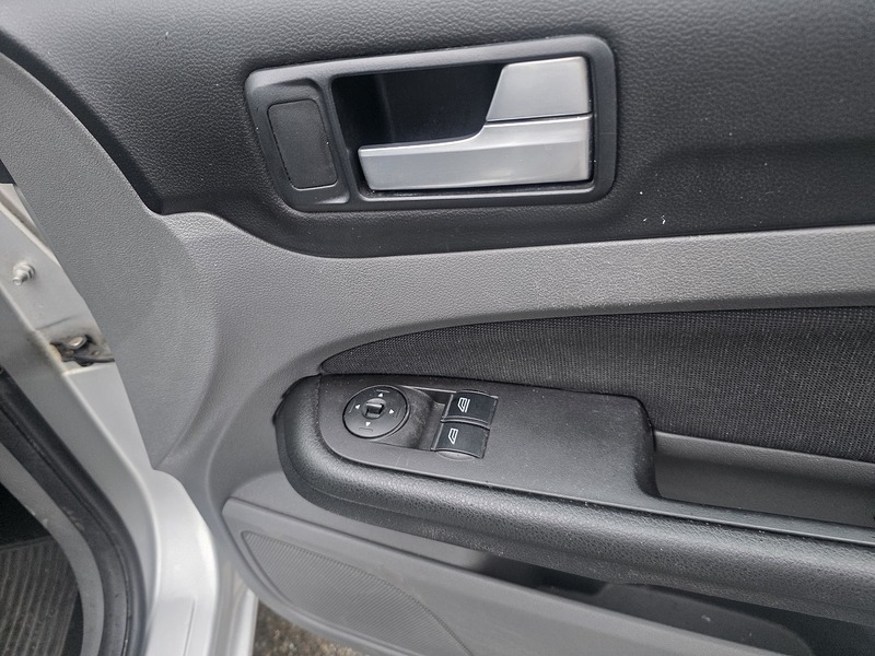 Used Ford Focus 2009 for sale - 77298328: Photo 29