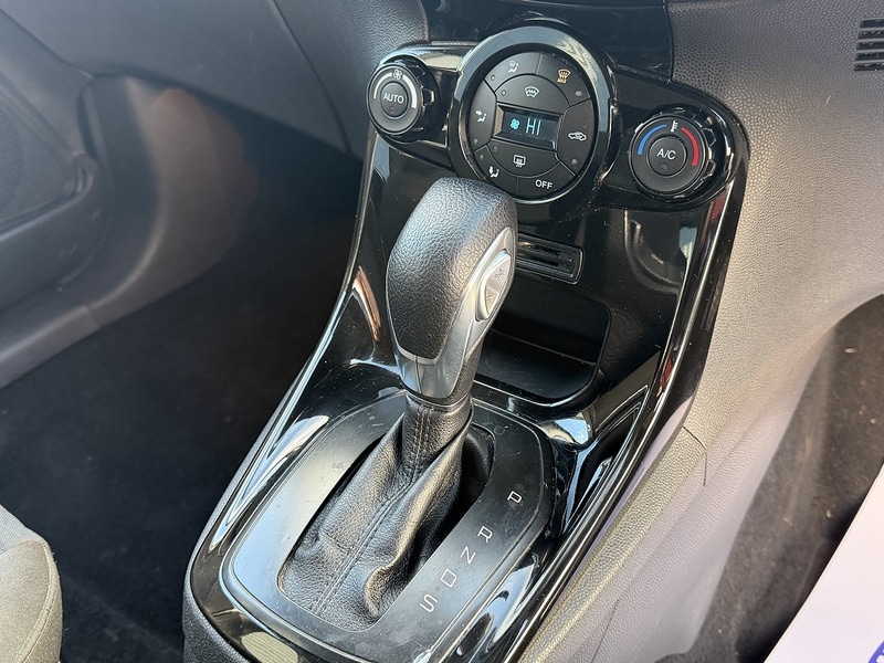 Used Ford Fiesta 2013 for sale - 77149352: Photo 23