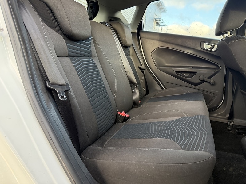 Used Ford Fiesta 2013 for sale - 77149352: Photo 32
