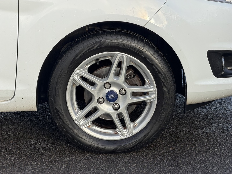 Used Ford Fiesta 2013 for sale - 77149352: Photo 36