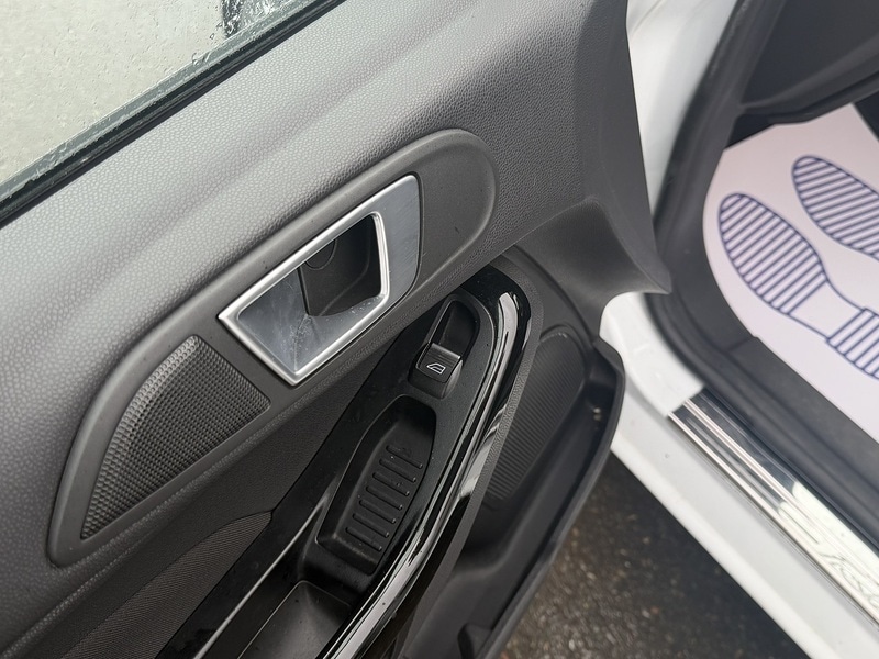 Used Ford Fiesta for sale - 77701920: Photo 42