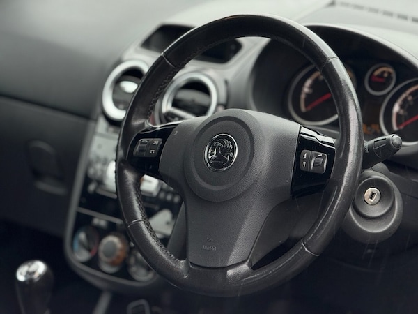 Used Vauxhall Corsa 2010 for sale - 76317138: Photo 15