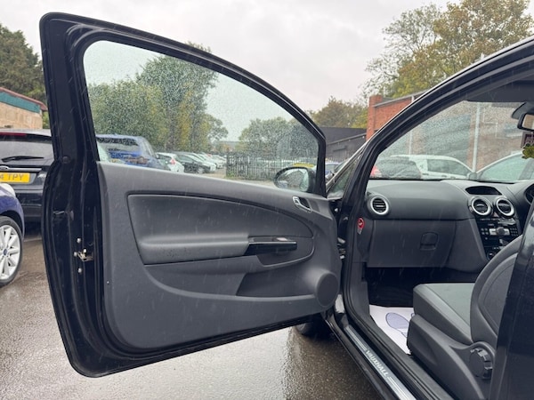 Used Vauxhall Corsa 2010 for sale - 76317138: Photo 21