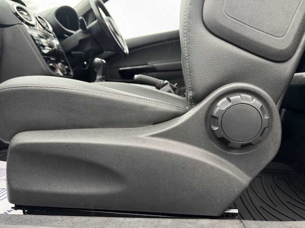 Used Vauxhall Corsa 2010 for sale - 76317138: Photo 24