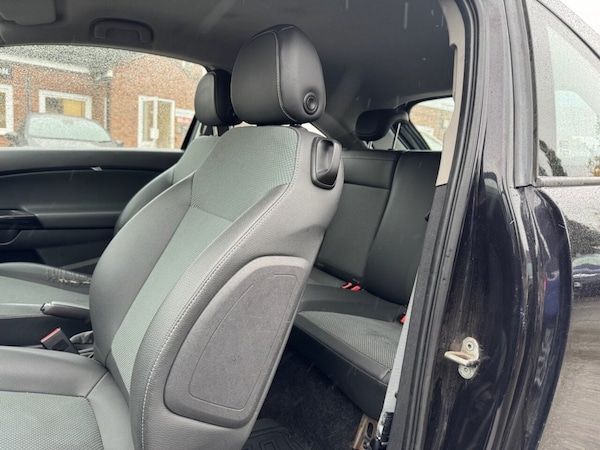 Used Vauxhall Corsa 2010 for sale - 76317138: Photo 25