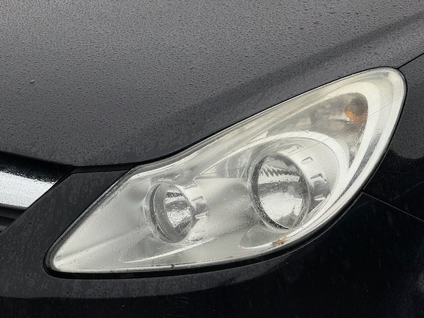 Used Vauxhall Corsa 2010 for sale - 76317138: Photo 27
