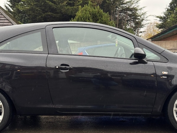 Used Vauxhall Corsa 2010 for sale - 76317138: Photo 5