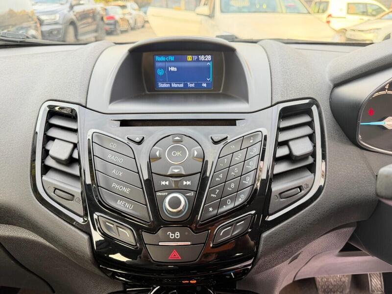 Used Ford Fiesta 2016 for sale - 77276953: Photo 33