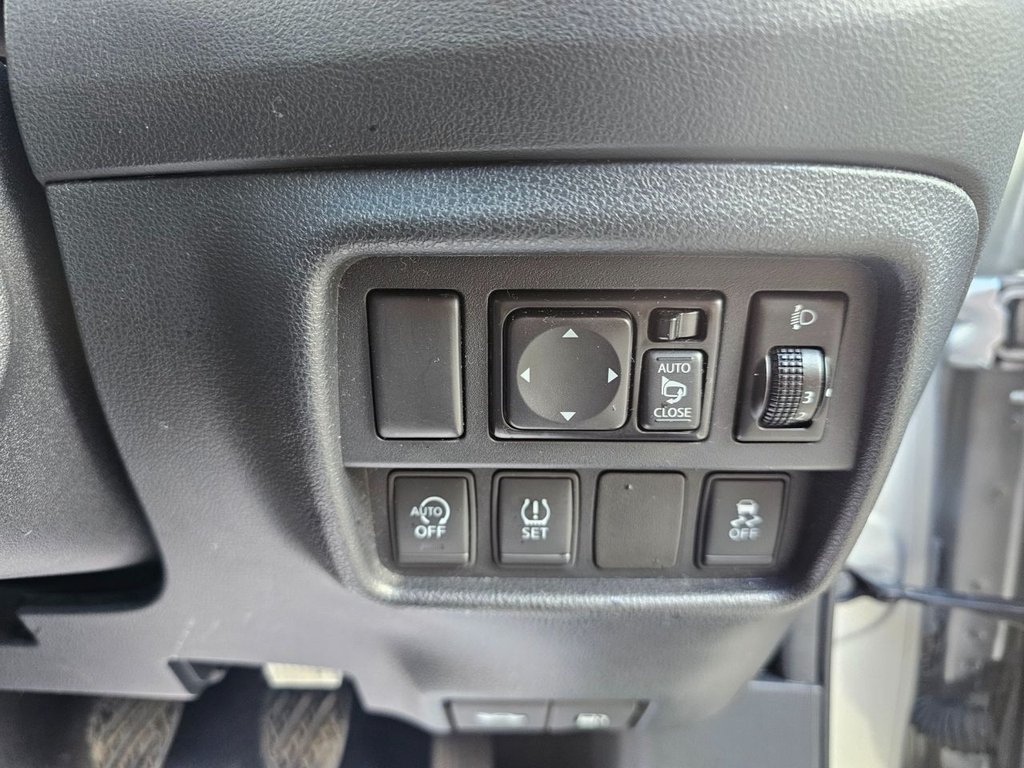 Used Nissan Juke 2016 for sale - 76256161: Photo 32