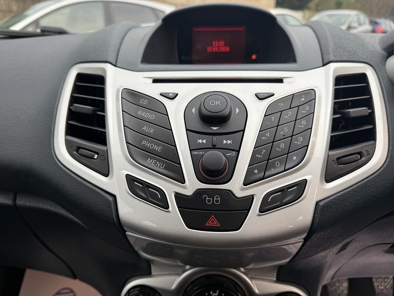 Used Ford Fiesta 2011 for sale - 77172770: Photo 23