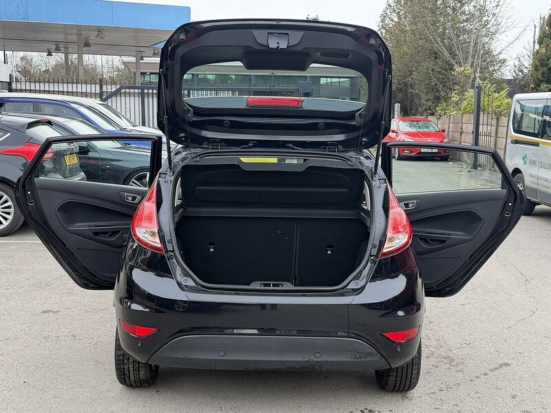 Used Ford Fiesta 2015 for sale - 77636857: Photo 21