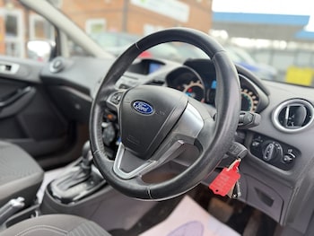 Used Ford Fiesta 2015 for sale - 77636857: Photo