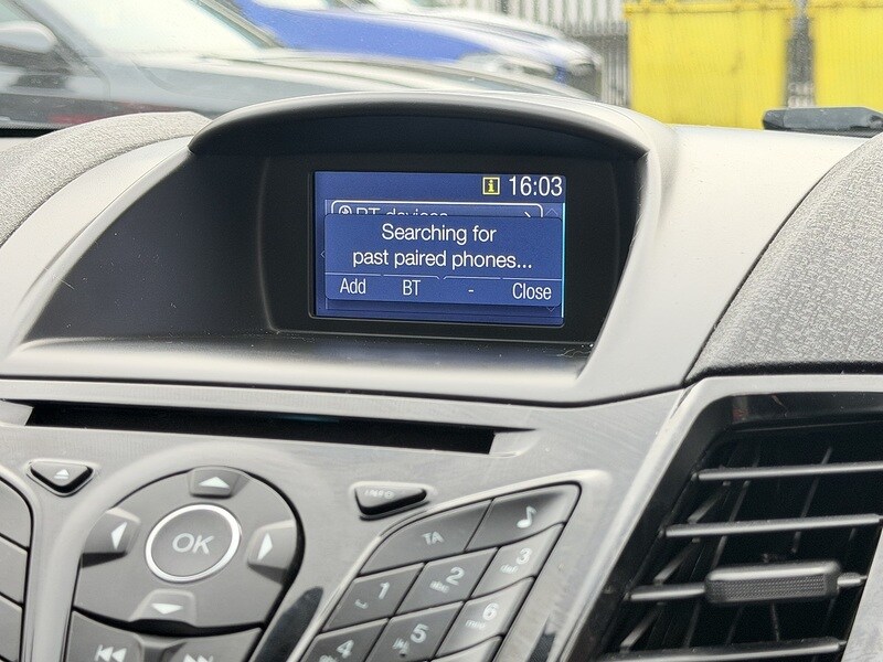 Used Ford Fiesta 2015 for sale - 77636857: Photo 40