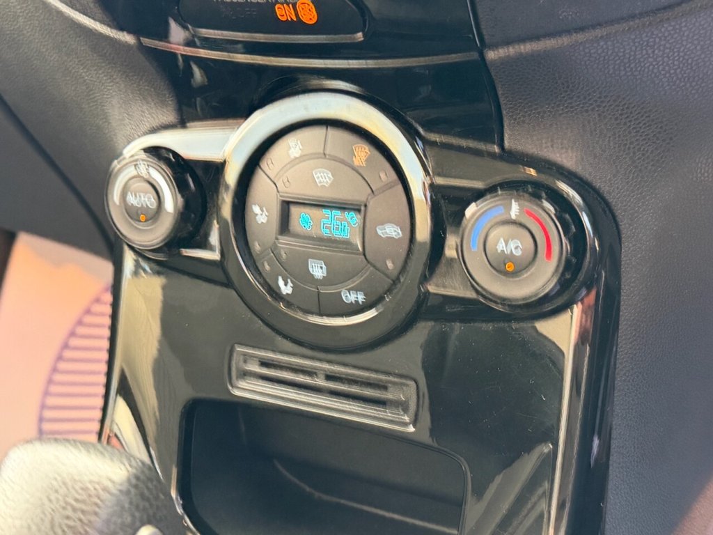 Used Ford Fiesta 2013 for sale - 76527181: Photo 33