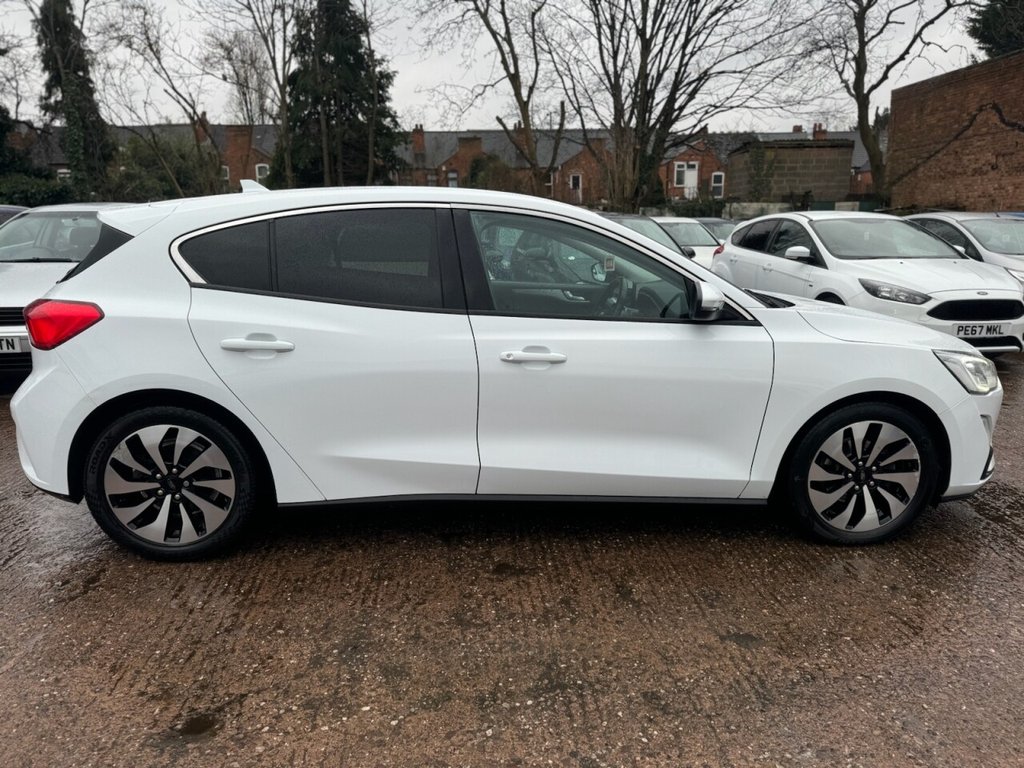 Used Ford Focus 2019 for sale - 76256196: Photo 10