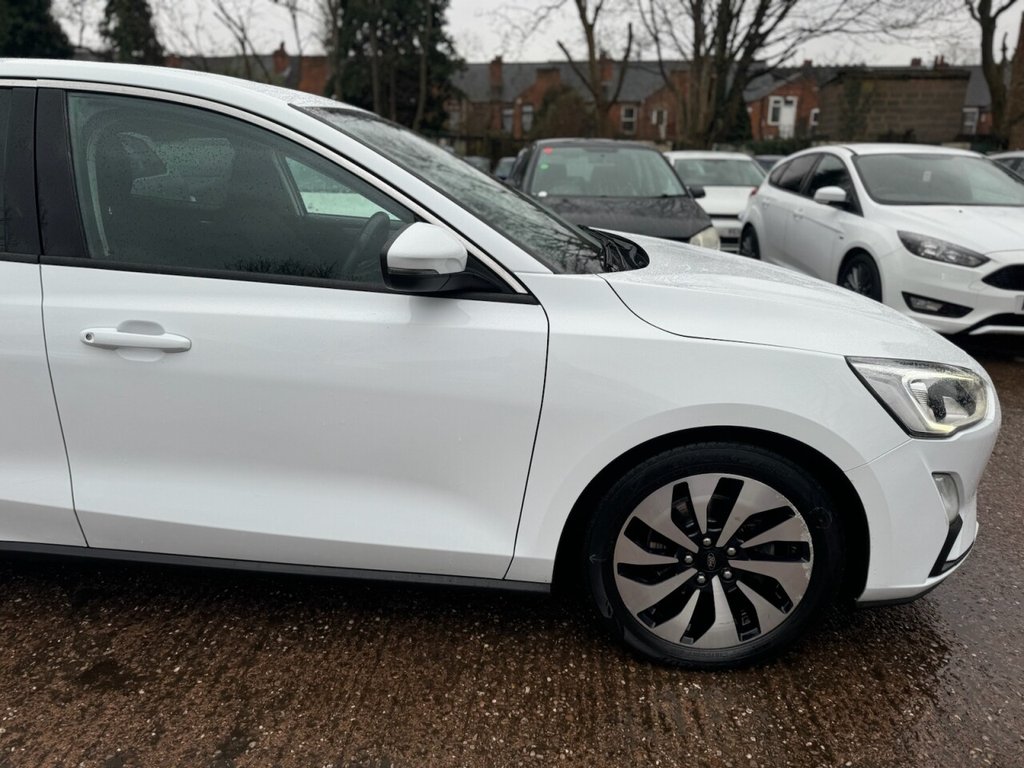 Used Ford Focus 2019 for sale - 76256196: Photo 12