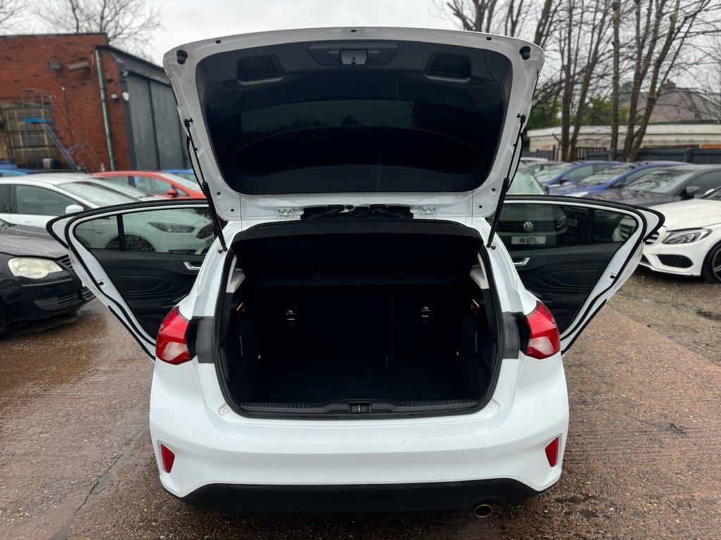Used Ford Focus 2019 for sale - 76256196: Photo 16