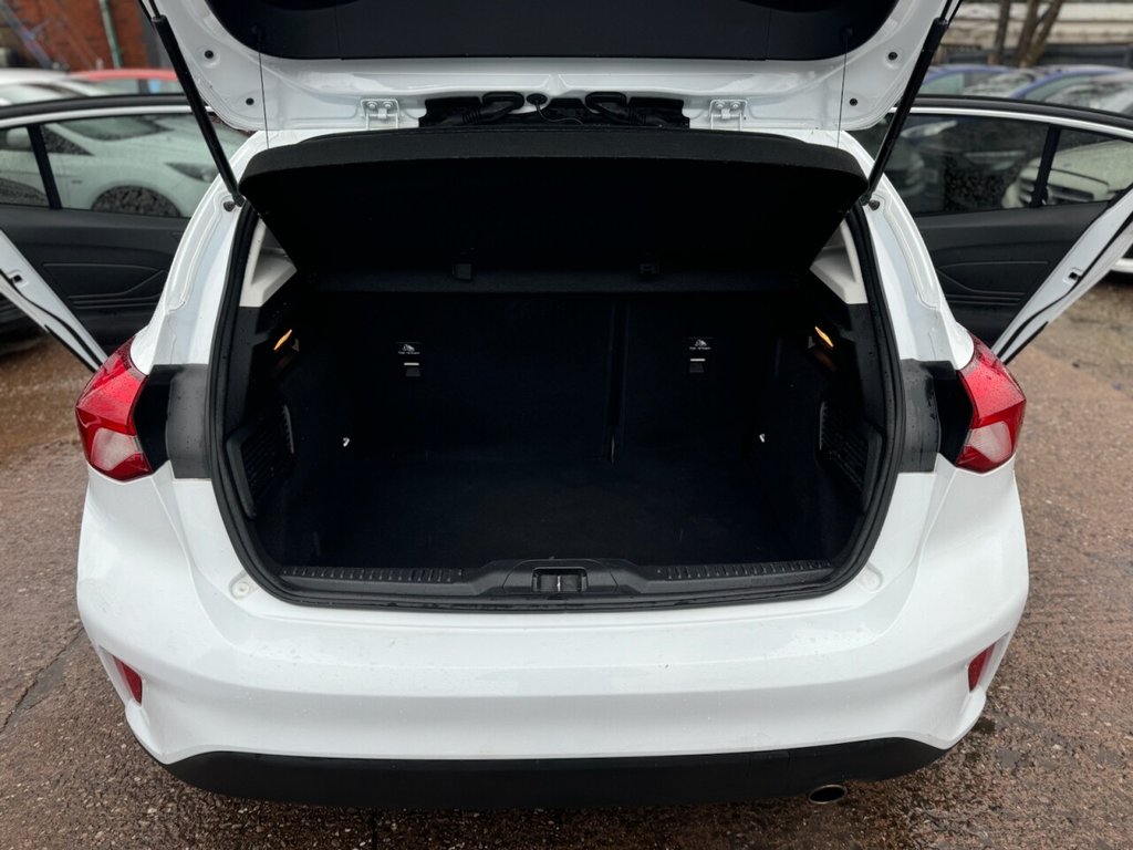 Used Ford Focus 2019 for sale - 76256196: Photo 17