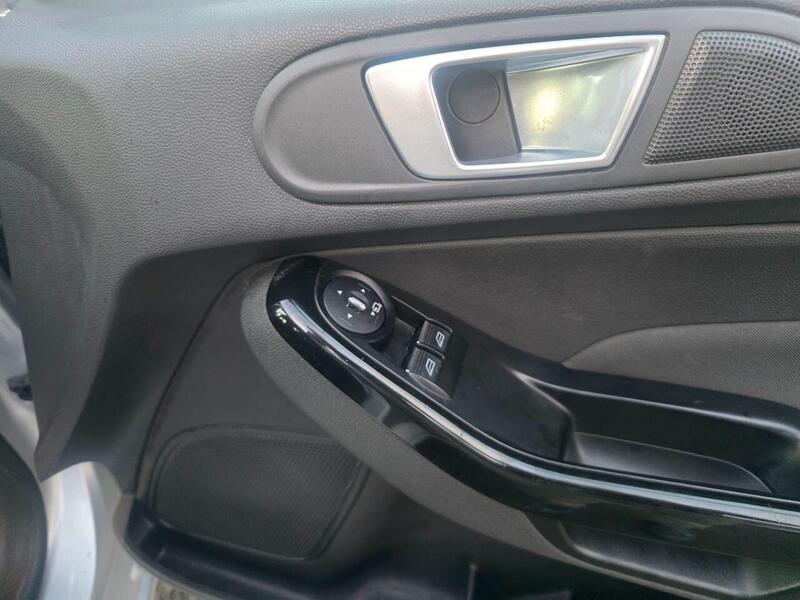 Used Ford Fiesta 2014 for sale - 77149446: Photo 32