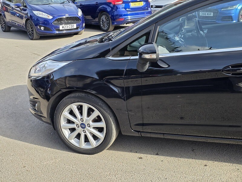 Used Ford Fiesta 2017 for sale - 77655768: Photo 16