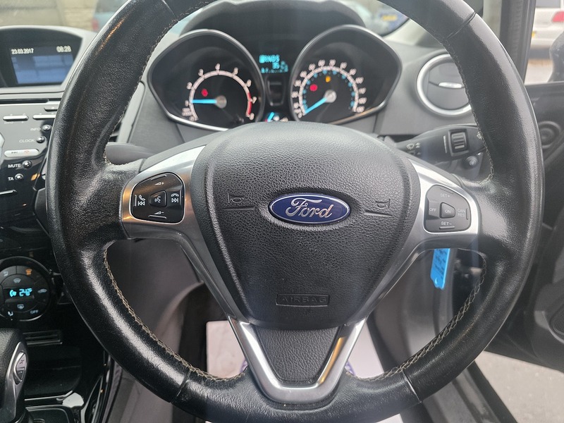 Used Ford Fiesta 2017 for sale - 77655768: Photo 27