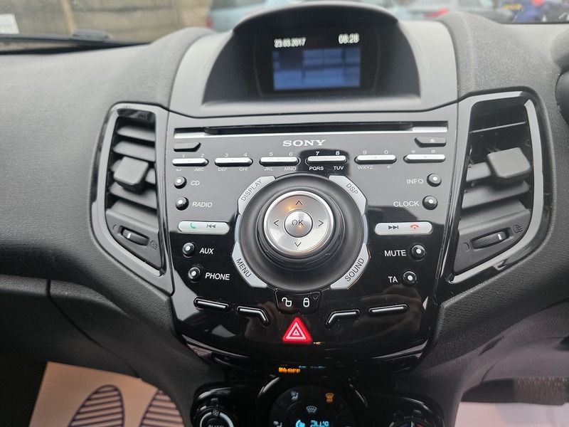 Used Ford Fiesta 2017 for sale - 77655768: Photo 34