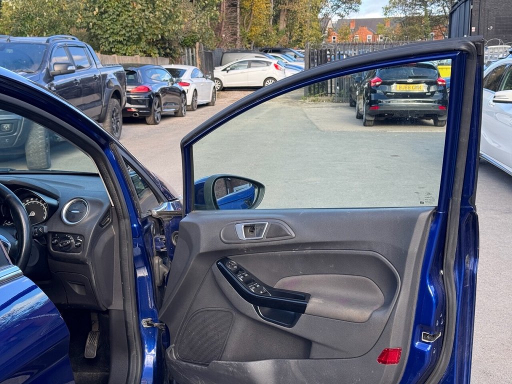 Used Ford Fiesta 2016 for sale - 76386267: Photo 23