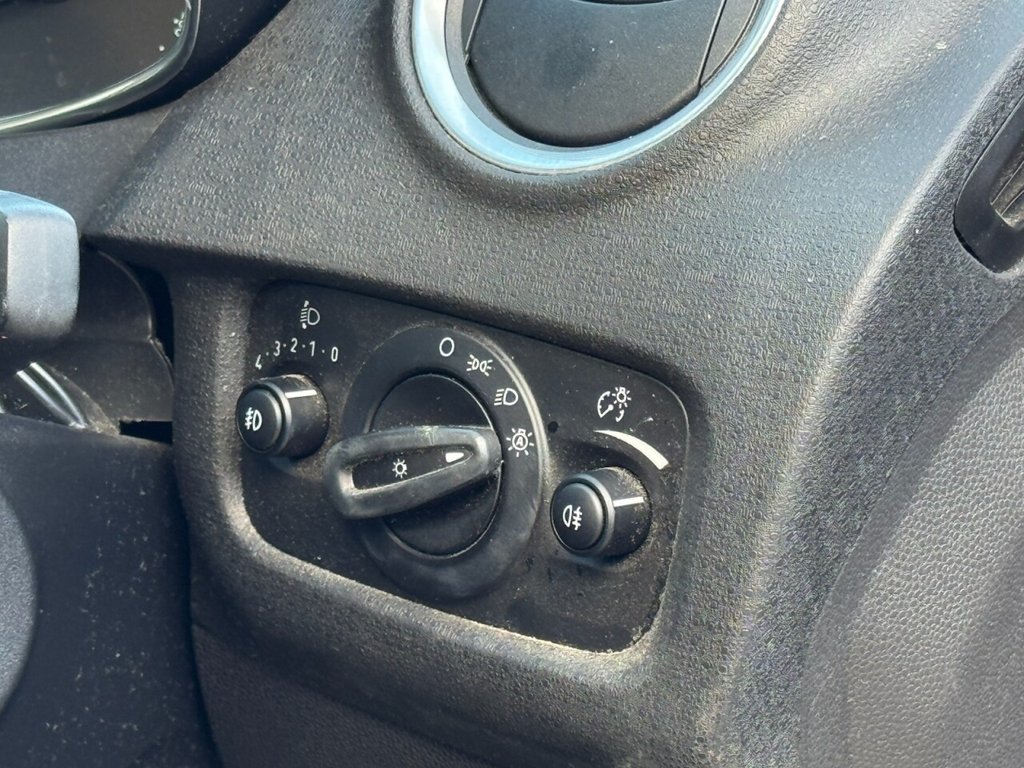 Used Ford Fiesta 2016 for sale - 76386267: Photo 26