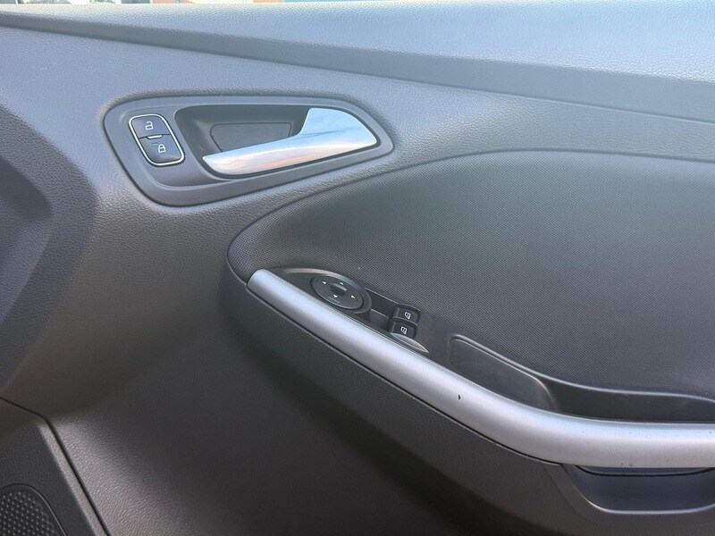 Used Ford Focus 2017 for sale - 78207348: Photo 20