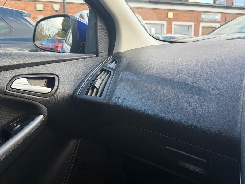 Used Ford Focus 2017 for sale - 78207348: Photo 31