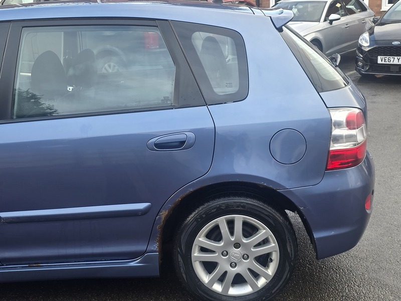 Used Honda Civic 2004 for sale - 77515221: Photo 20