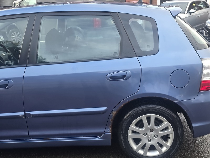 Used Honda Civic 2004 for sale - 77515221: Photo 21