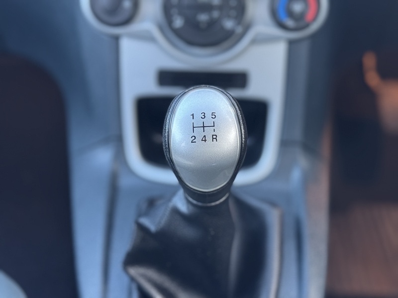 Used Ford Fiesta 2012 for sale - 77730891: Photo 22