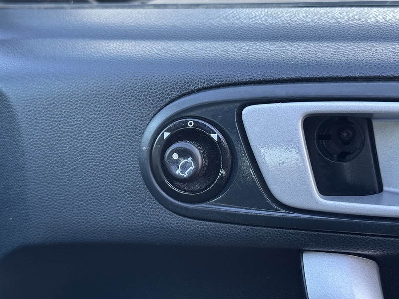 Used Ford Fiesta 2012 for sale - 77730891: Photo 28