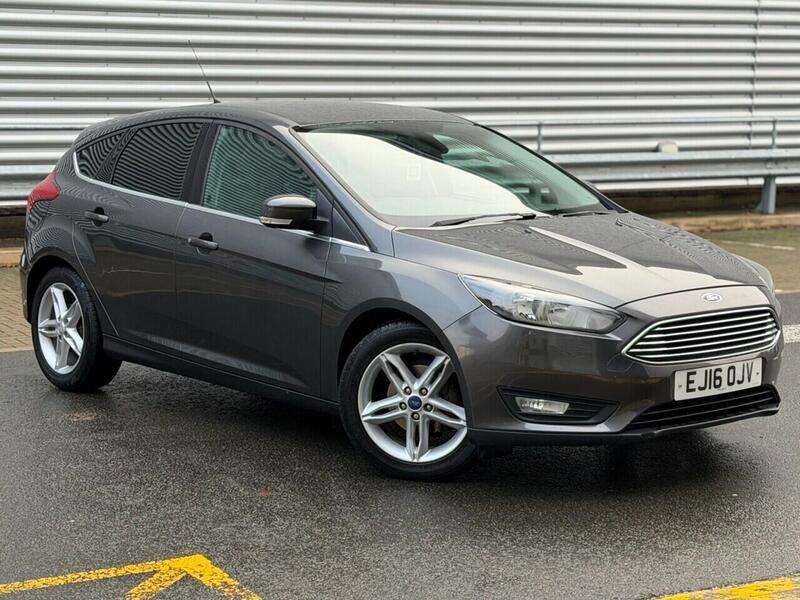 Used Ford Focus 2016 for sale - 77149383: Photo 1