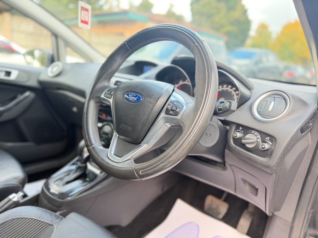 Used Ford Fiesta 2013 for sale - 76509939: Photo 3