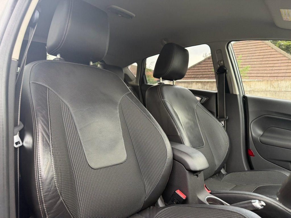 Used Ford Fiesta 2013 for sale - 76509939: Photo 40