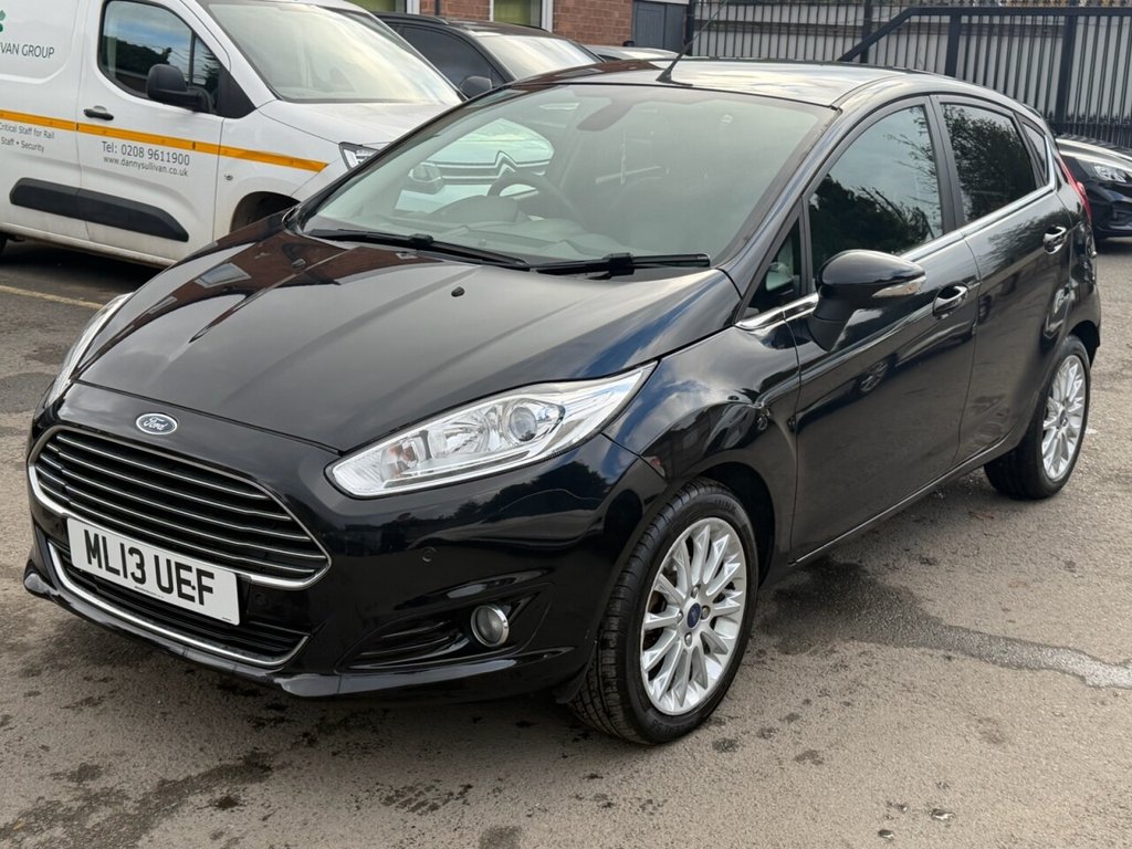 Used Ford Fiesta 2013 for sale - 76509939: Photo 9