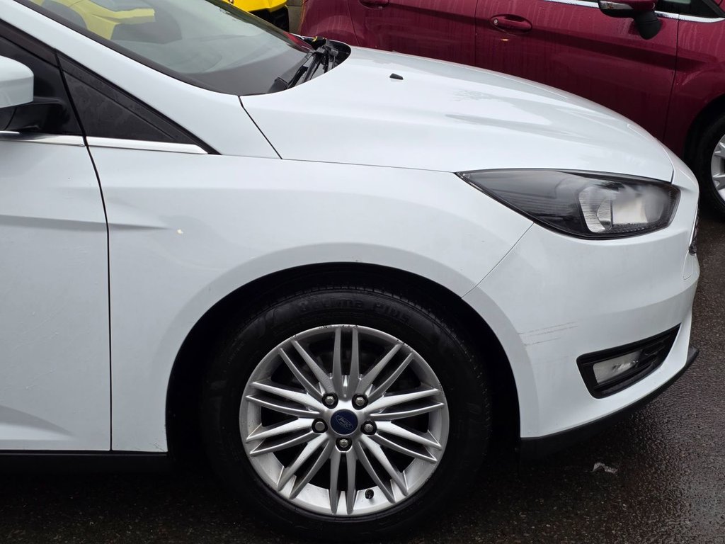 Used Ford Focus 2017 for sale - 76986361: Photo 4