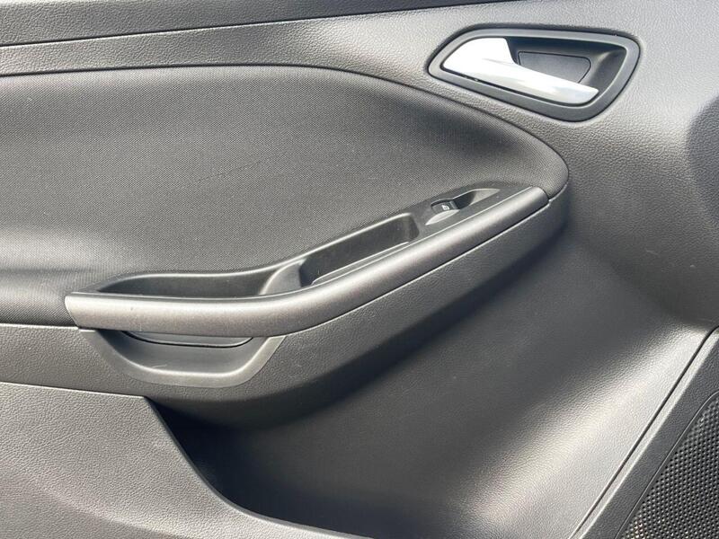 Used Ford Focus 2017 for sale - 77149422: Photo 30