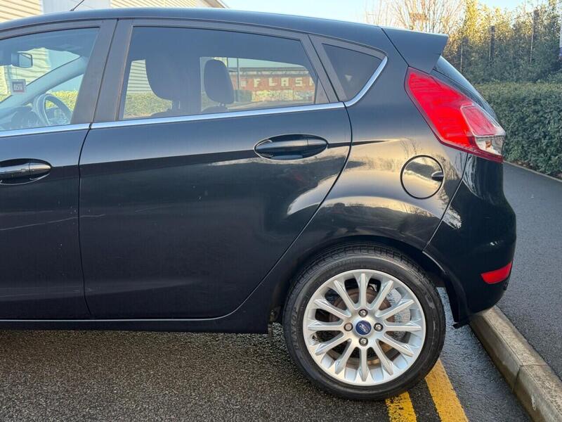 Used Ford Fiesta 2014 for sale - 77149387: Photo 16