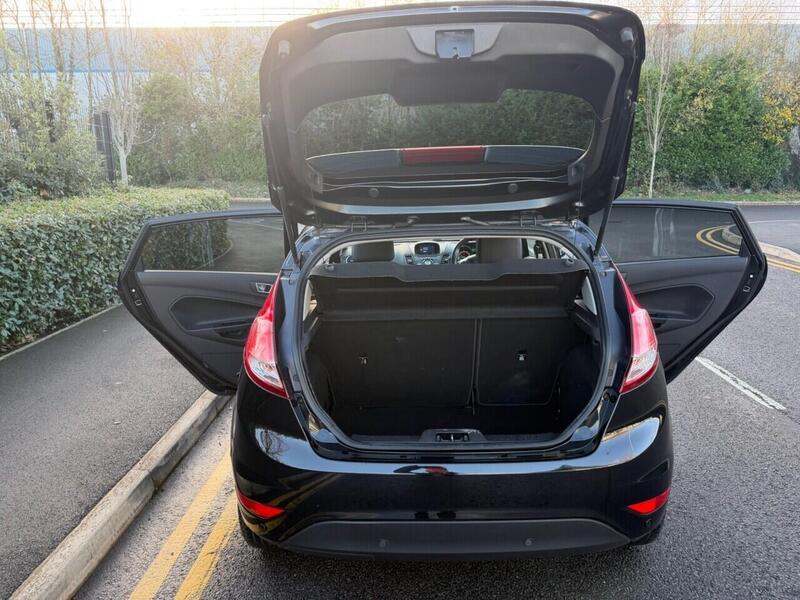 Used Ford Fiesta 2014 for sale - 77149387: Photo 21