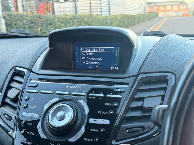 Used Ford Fiesta 2014 for sale - 77149387: Photo 50