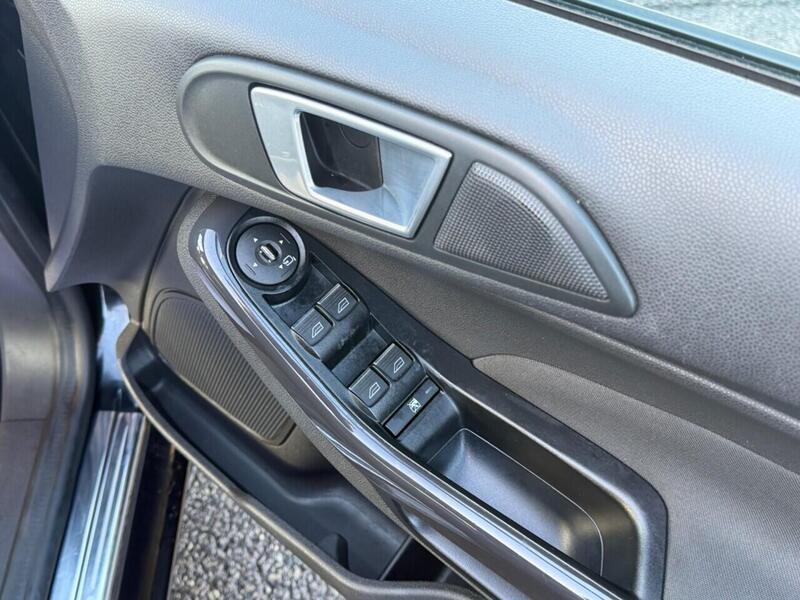 Used Ford Fiesta 2014 for sale - 77149387: Photo 56