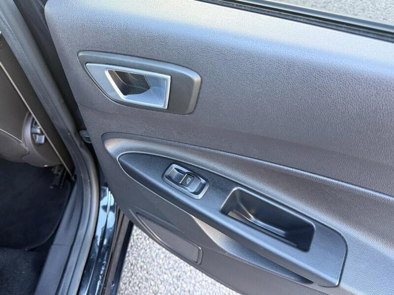 Used Ford Fiesta 2014 for sale - 77149387: Photo 57