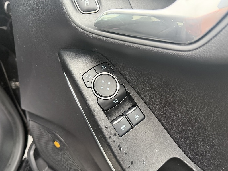 Used Ford Fiesta 2018 for sale - 77213090: Photo 18